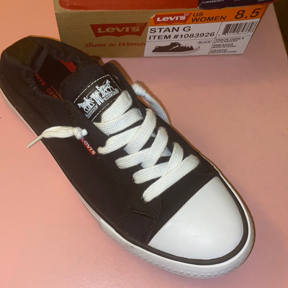 Levi sneakers